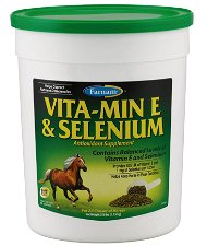 VITA-MIN E & SELENIUM mangime complementare per cavalli con vitamina E e selenio 1,36 kg