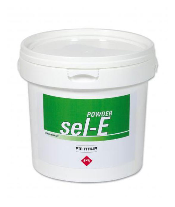 SEL-E POWDER mangime complementare a fine nutrizionale per il supporto alla preparazione all’attività sportiva e per il recupero del cavallo sportivo 2 kg