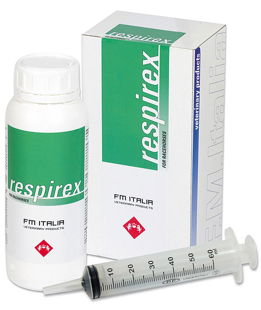 RESPIREX mangime complementare in soluzione liquida per cavalli sportivi con oli di erbe balsamiche dal sapore balsamico/rinfrescante 500 ml