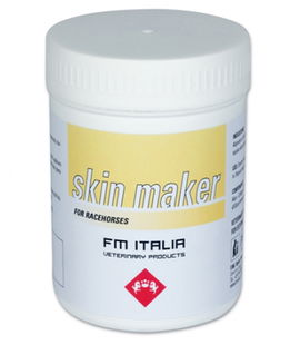 SKIN MAKER crema con proprietà emollienti ed elasticizzanti sono anche utili nel fisiologico processo di rigenerazione tissutale nel cavallo sportivo 250 ml