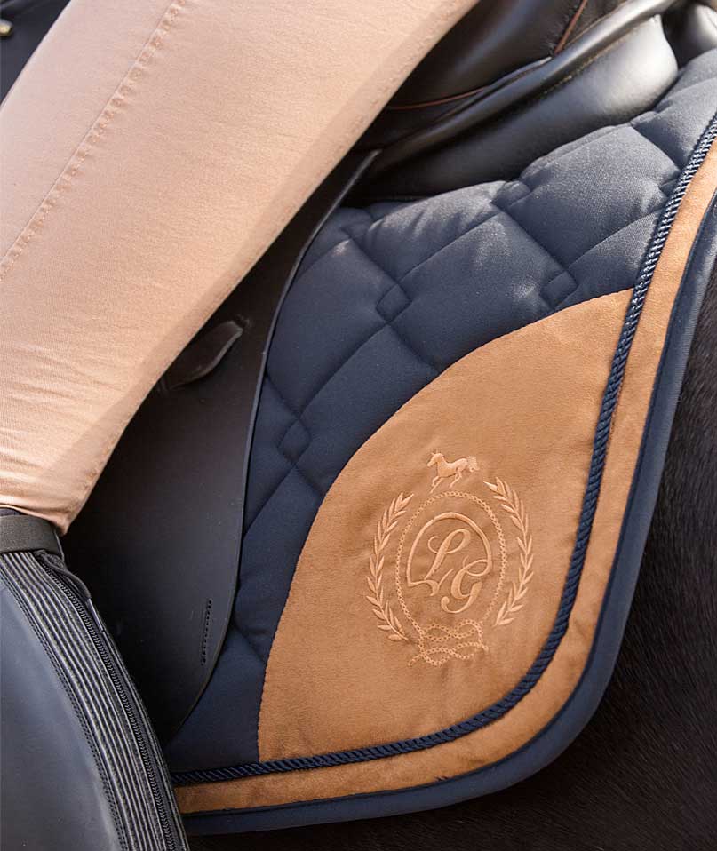 Sottosella inglese salto e dressage imbottitura spessa e decoro scamosciato modello Champagne - foto 4