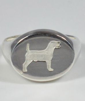 Anello Chevalier in argento 925 millesimi con sagoma di cane Jack Russell in bassorilievo