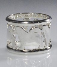 Anello fascia traforata Alaskan Malamute in argento 925