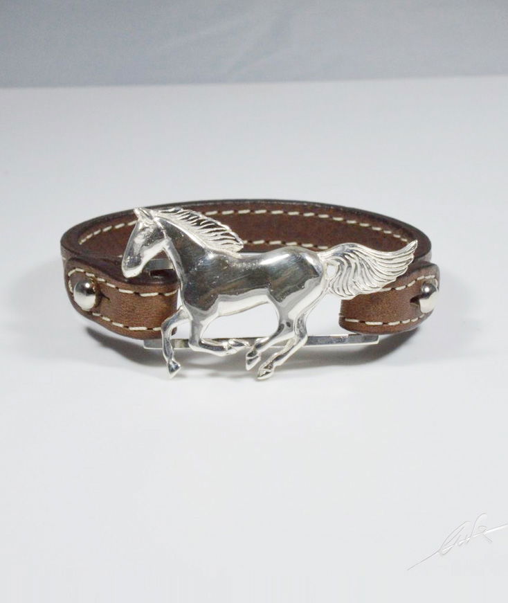 Bracciale cinturino in pelle cavallo grande realizzato a mano in argento titolo 925