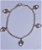 Bracciale a catena in argento con orme traforate pendenti