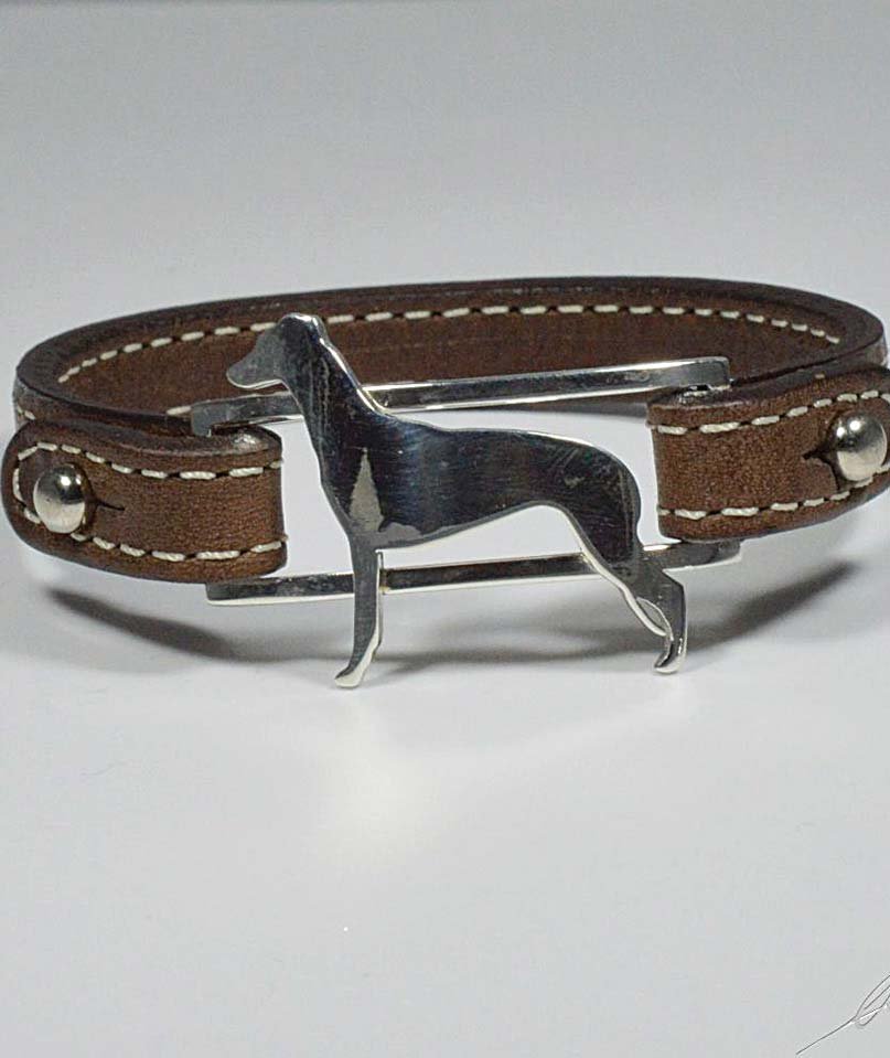 Bracciale in argento con sagoma di cane razza Levriere Whippet e cinturino in vera pelle di vacchetta