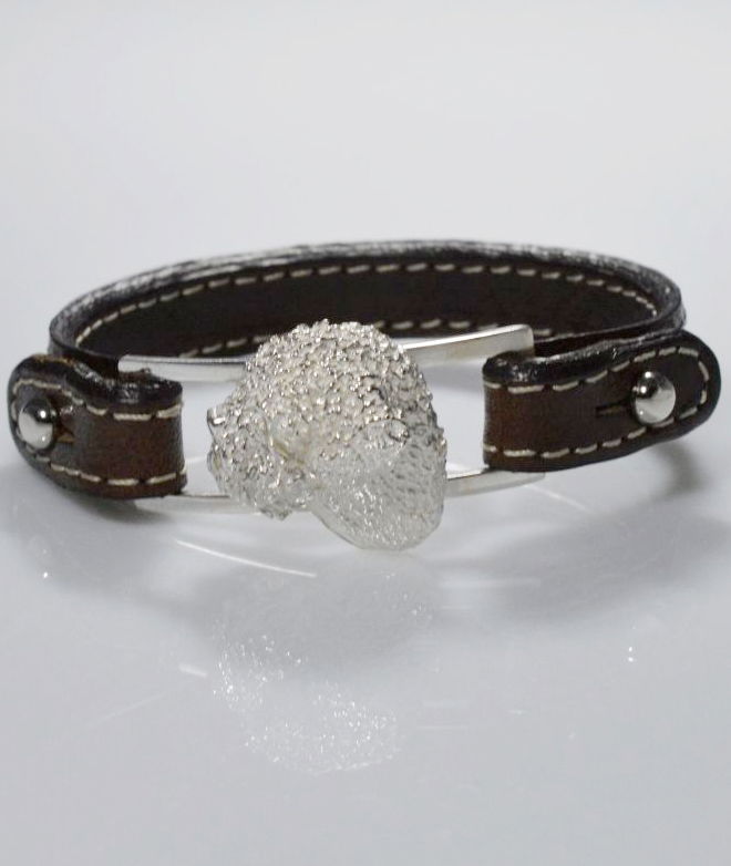 Bracciale cinturino in vera pelle testa Lagotto 3D cesellata a mano in argento 925