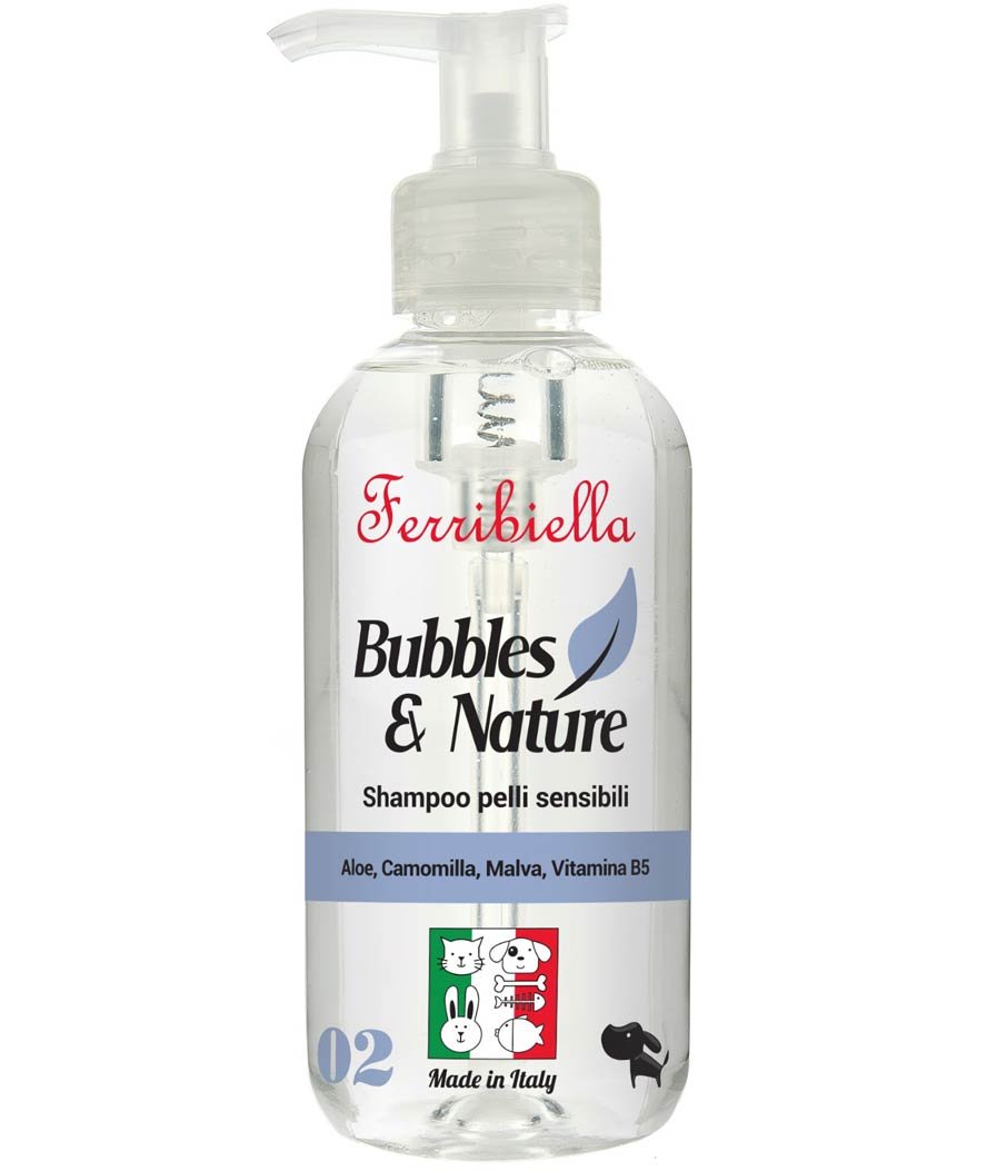 PROMOZIONE Shampoo pelli sensibili per cani con aloe, camomilla, malva e vitamina B5 250 ml