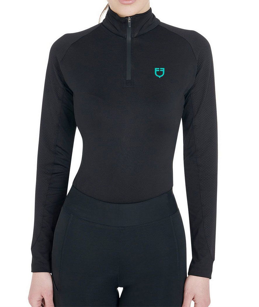 Maglia donna in tessuto tecnico ideale per le mezze stagioni modello Base layer con zip