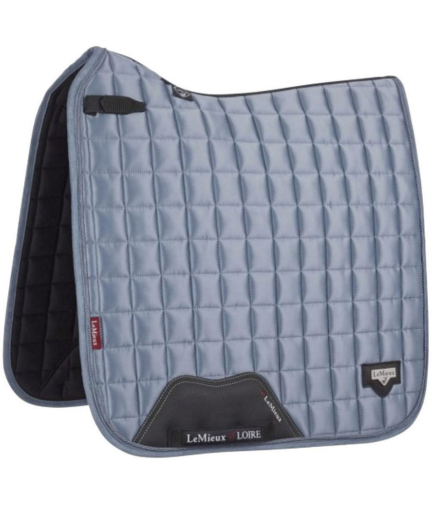 Sottosella da dressage LeMieux modello Loire Classic in tessuto satinato e con fodera in bambù BLU GHIACCIO