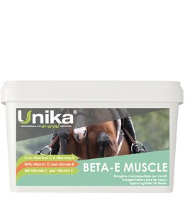 Beta-E Muscle mangime complementare con Vitamina C ed E e Curcuma per cavalli 2 kg