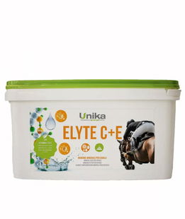 Elyte C+E mangime complementare minerale ideale per apportare sali elettrolitici, vitamina C e vitamina E alla dieta del cavallo 8 kg