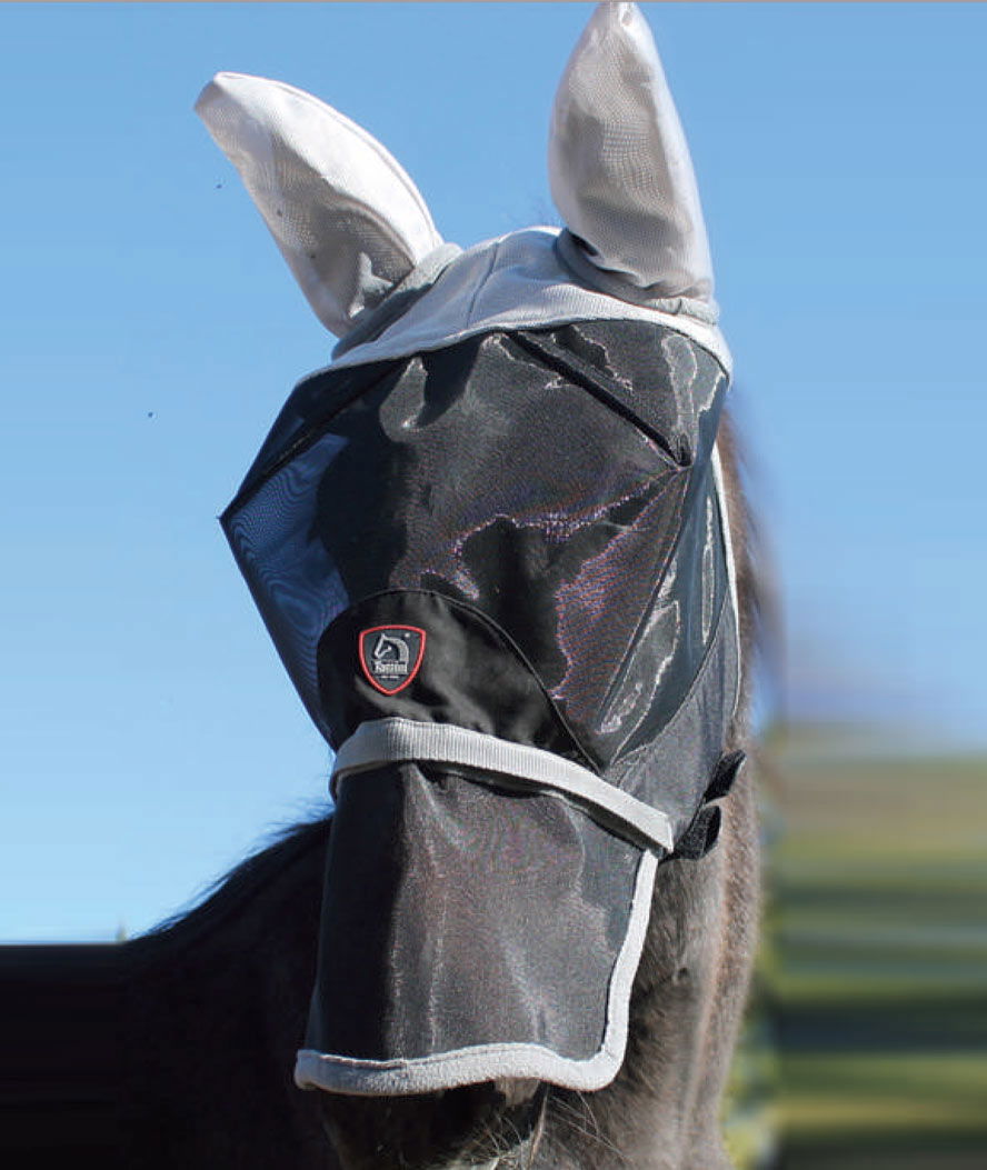 Maschera a rete con coprimuso rimovibile